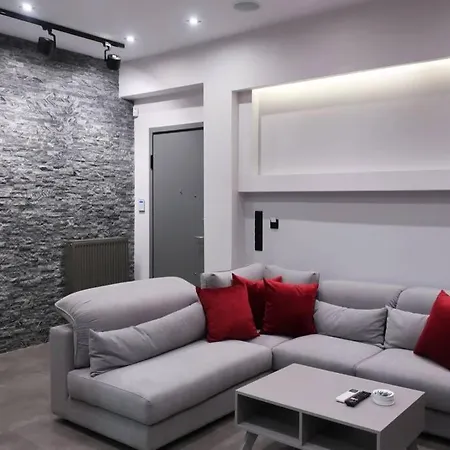 πολυτελές 3 χαλκίδα-παραλία αυλίδος *